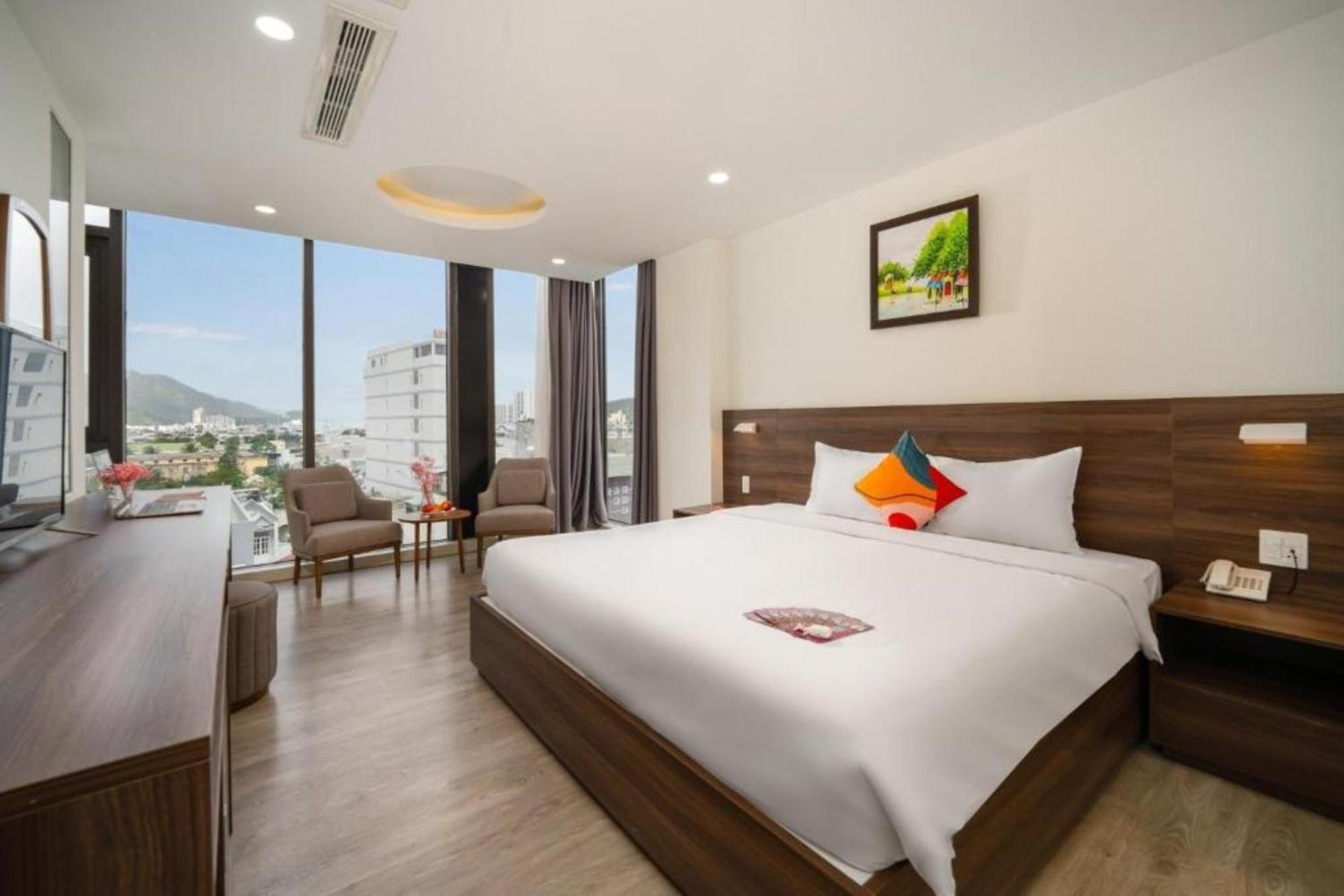 Mira Grand Hotel Quy Nhon Exterior photo